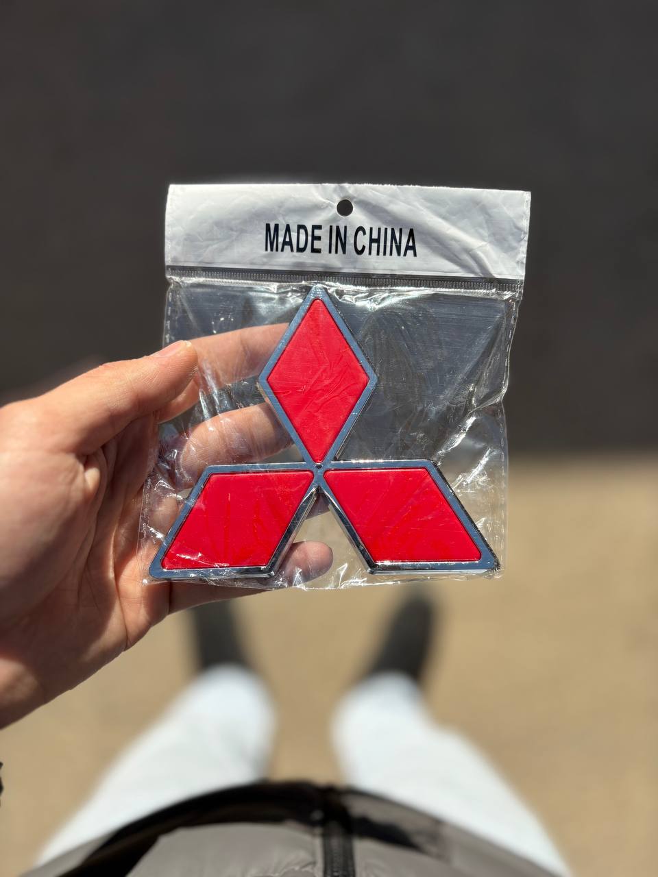 لوگو میتسوبیشی بزرگ