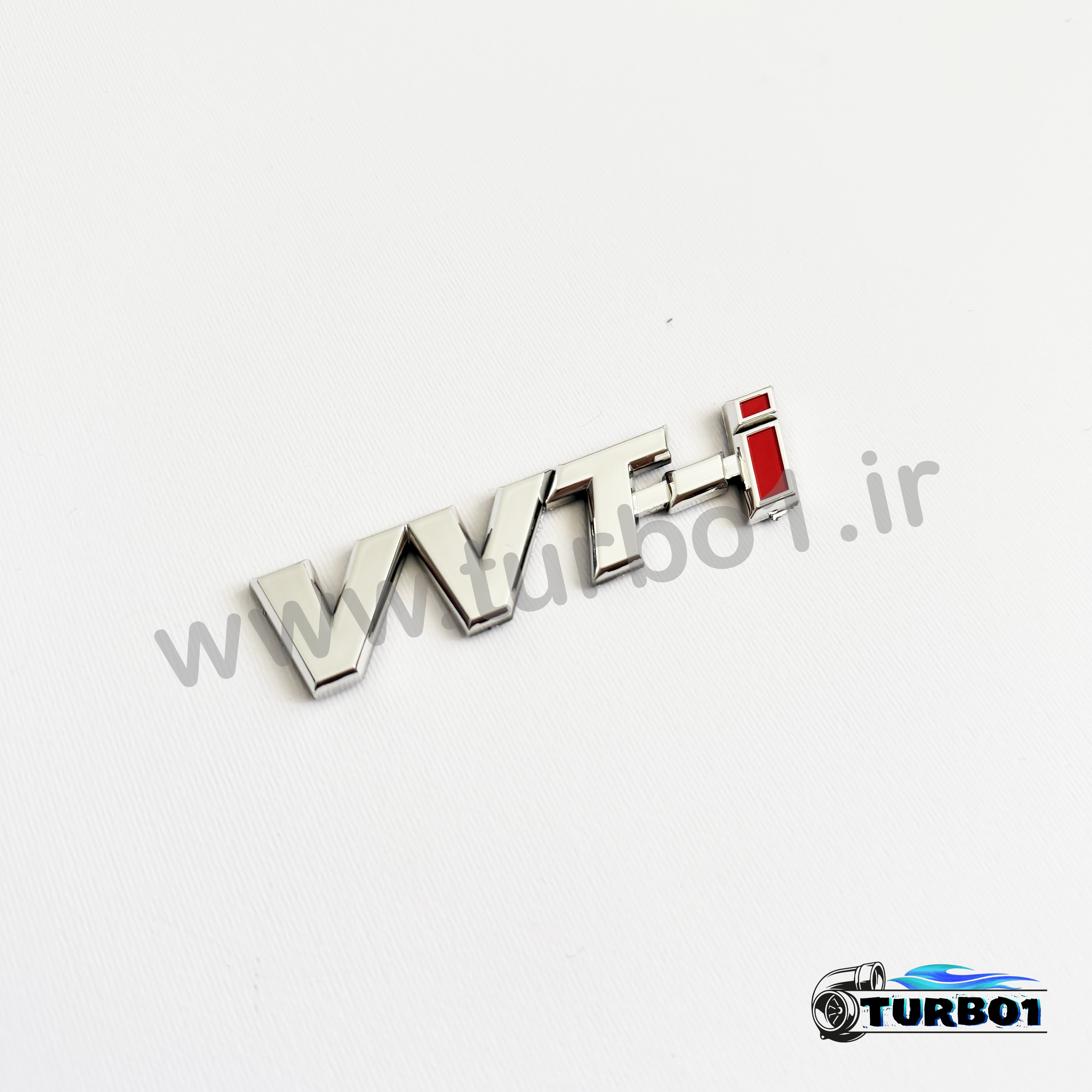 آرم VVTI بغل گلگیر تویوتا هایلوکس ویگو